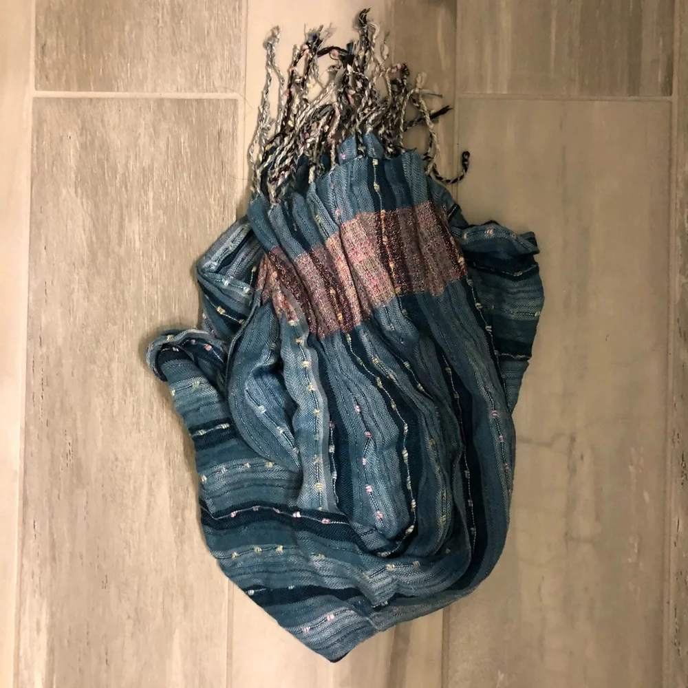 Tramp Blue Pink Shawl Wrap